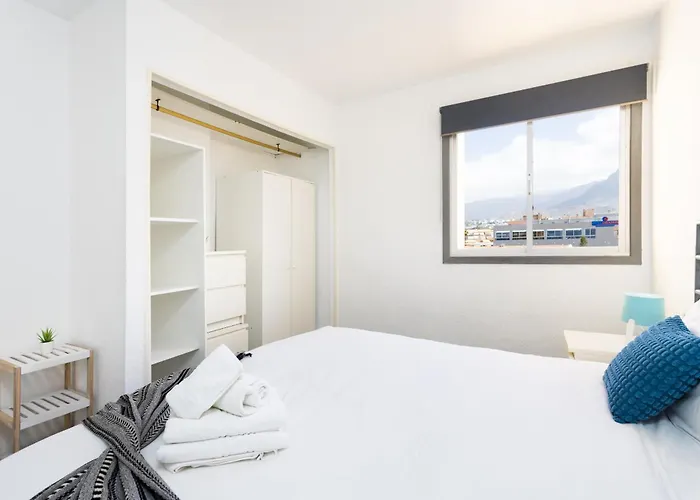 Stunning Sea View In Cristianos Apartament *